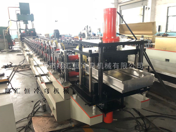 冷彎設（shè）備成型機